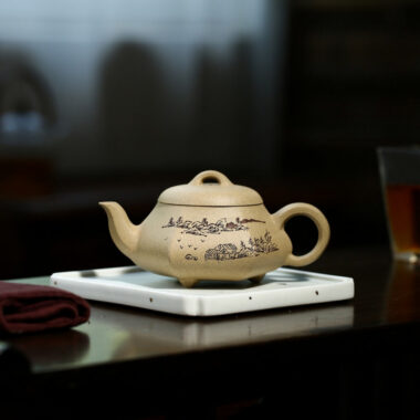 Yixing Zisha Teapot [Han Tang Shi Piao] (Duan Ni – 220ml)