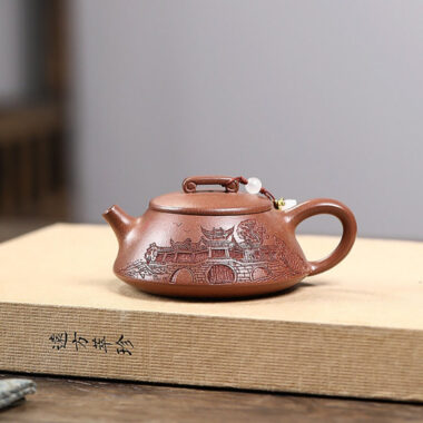 Yixing Zisha Teapot [Qiao Gai Na Piao] (Jiang Po Ni – 170ml)