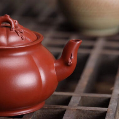 Full Handmade Yixing Zisha Teapot [Jin Mei Pot] (Dahongpao – 190ml)