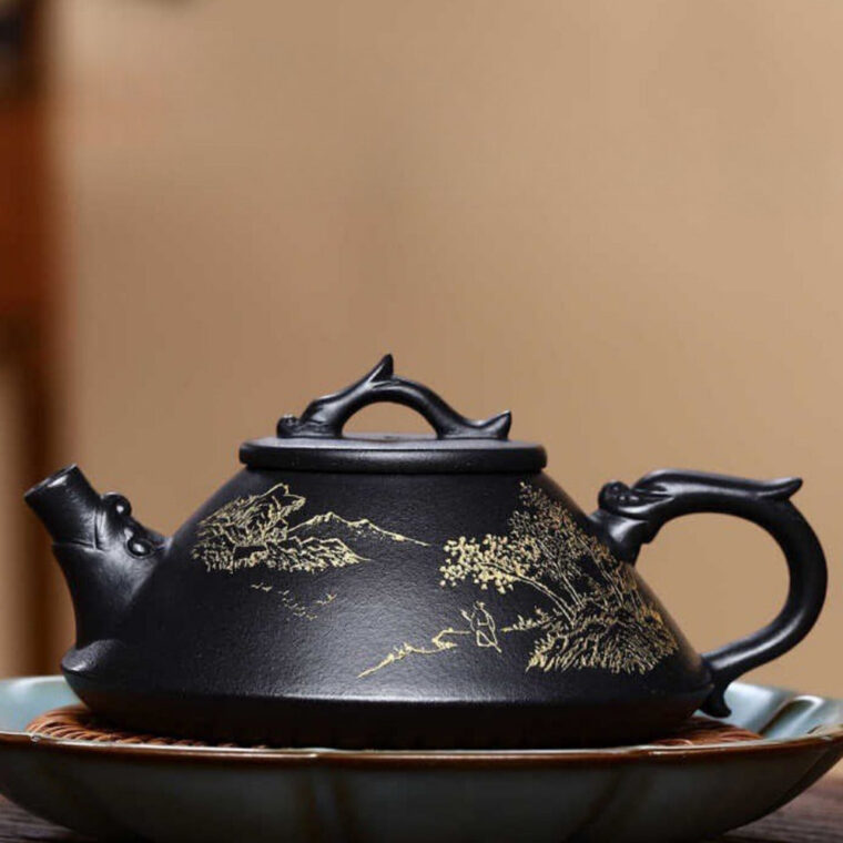Full Handmade Yixing Zisha Teapot [Long Piao Pot] (Shi Huang – 200ml)