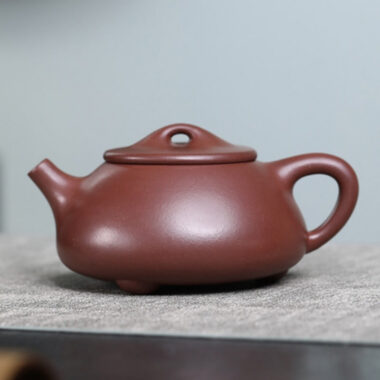 Full Handmade Yixing Zisha Teapot [Jingzhou Shi Piao Pot] (Zi Ni – 300ml)