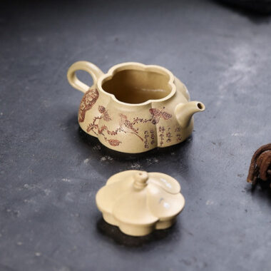Full Handmade Yixing Zisha Teapot [Yin Cui] (Bensan Lu Ni – 120ml)