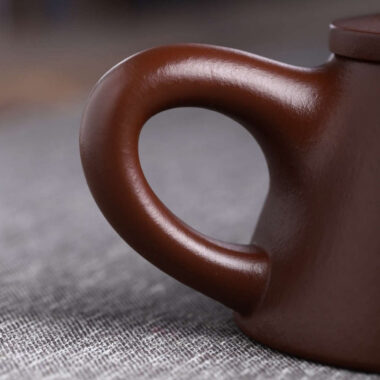 Full Handmade Yixing Zisha Teapot [Bawang Shi Piao Pot] (Zi Ni – 160ml)