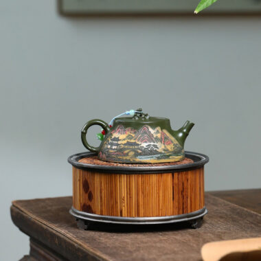Yixing Zisha Teapot [Jiangnan Chun Yun] (Lu Ni – 170ml)