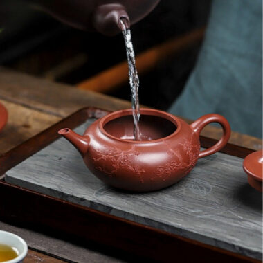 Full Handmade Yixing Zisha Teapot [Han Xiang] (Hong Pi Long – 350ml)