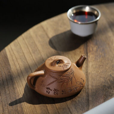 Yixing Zisha Teapot [Breeze Ziye Shi Piao] (Jiang Po Ni – 170ml / Zi Ni – 190ml)