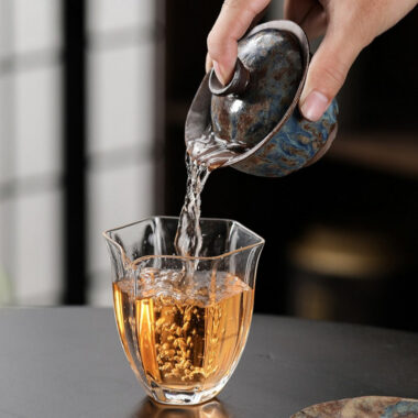 Kiln Change Firewood Firing Handmade Ceramic Gaiwan / Hand-Grab Pot / Tea Tray