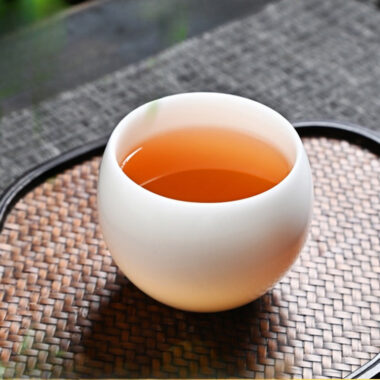 Ice Jade White Porcelain [Dragon Egg] Tea Cup 130ml