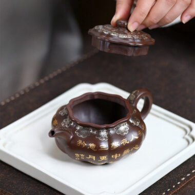 Full Handmade Yixing Zisha Teapot [Bafang Ruyi] (Zi Ni – 190ml)