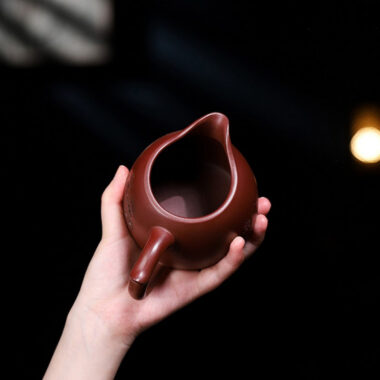 Handmade Yixing Zisha Fair Cup [Jiangnan] (Zi Ni – 280/380ml)