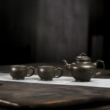 Full Handmade Yixing Zisha Teapot Set [Mei Bao Chun] (Feicui Qing Zi Ni – 320ml)
