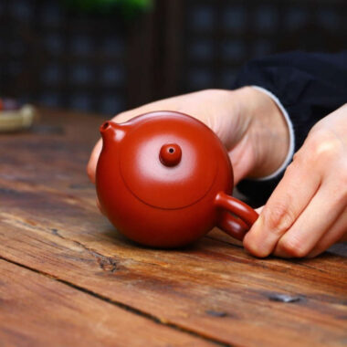 Full Handmade Yixing Zisha Small Teapot [De Zhong / Xishi / Dragon Egg] (Dahongpao – 100/140/140ml)