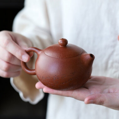 Yixing Zisha Teapot [Bao Chun Xishi] (Jiang Po Ni – 230ml)