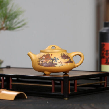 Full Handmade Yixing Zisha Teapot [Jingzhou Shi Piao Pot] (Duan Ni – 240ml)