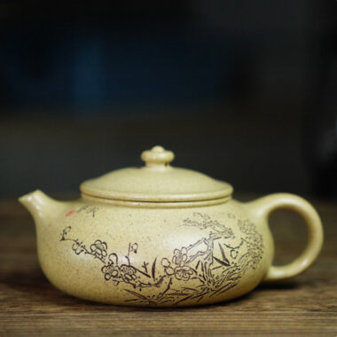 Full Handmade Yixing Zisha Teapot [Han Jiang Pot] (Bensan Lu Ni – 180ml)