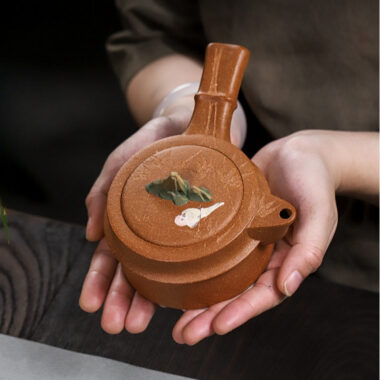 Full Handmade Yixing Zisha Teapot [Xiao Yao Bamboo] (Jin Jiang Po Ni – 300ml)