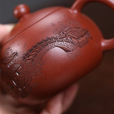 Full Handmade Yixing Zisha Teapot [Yi Jiangnan Xishi Pot] (Dahongpao – 200ml)