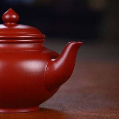 Full Handmade Yixing Zisha Teapot [Xiao Ying Pot] (Dahongpao – 110ml)