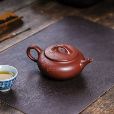 Full Handmade Yixing Zisha Teapot [Han Xiang] (Hong Pi Long – 350ml)
