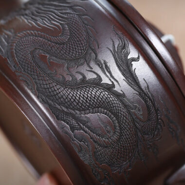 Yixing Zisha Teapot [Dragon Hanwa] (Gu Tong Wu Ni – 460ml)