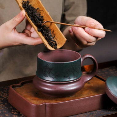 Master Handmade Yixing Zisha Tea Mug [Baxian Cheng Rui] (Jinsha Zi Ni – 480ml)