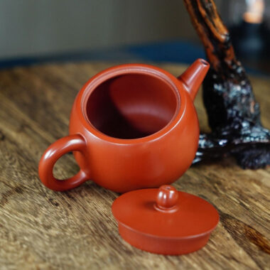 Yixing Zisha Teapot [Qingyun Pot] (Dahongpao – 230ml)