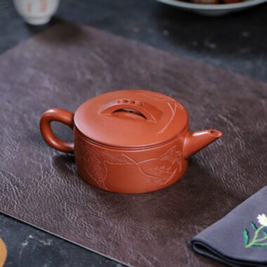 Full Handmade Yixing Zisha Teapot [Zhi Qiu Hanwa] (Hong Pi Long – 210ml)