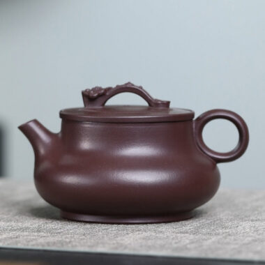 Full Handmade Yixing Zisha Teapot [Good Luck] (Lao Zi Ni – 320ml)