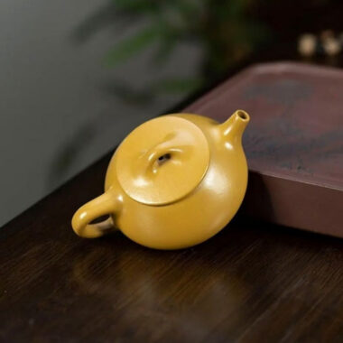 Yixing Zisha Teapot [Mini Jingzhou Shi Piao] (Huangjin Zhu Ni – 100ml)