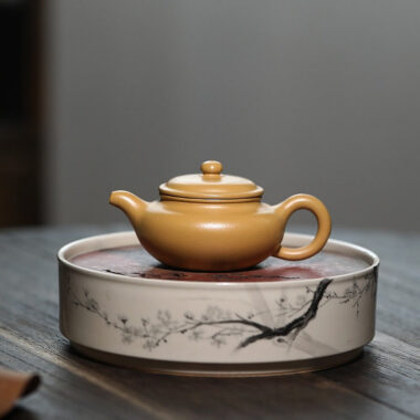 Yixing Zisha Teapot [Mini Fanggu Pot] (Huangjin Zhu Ni – 100ml)