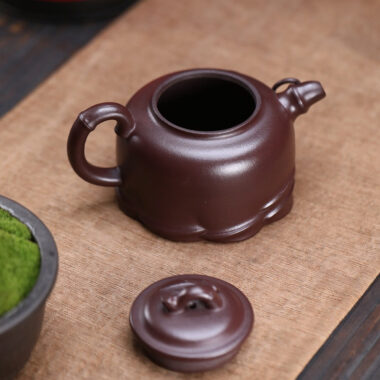 Yixing Zisha Teapot [Bamboo Section] (Zi Ni – 270ml)