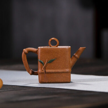 Full Handmade Yixing Zisha Teapot [Zhu Yun Sifang] (Jin Jiang Po Ni – 100ml)