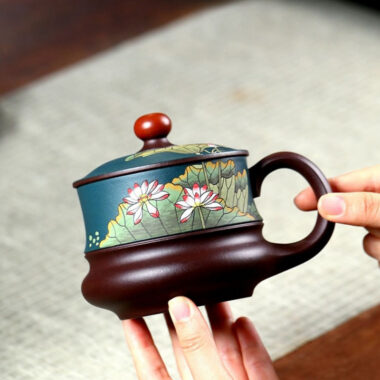 Yixing Zisha Tea Mug [Lotus] (Lu Ni / Zi Ni – 420ml)