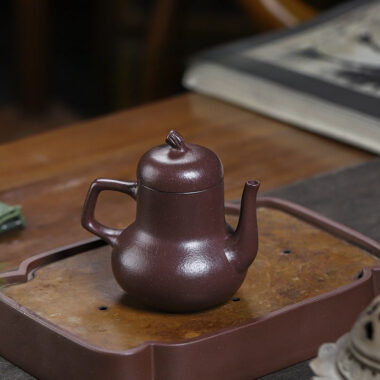 Full Handmade Yixing Zisha Teapot [Qing Feng Ming Yue] (Zi Ni – 170ml)