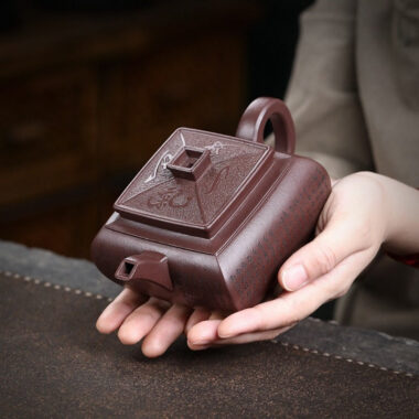 Full Handmade Yixing Zisha Teapot [Sifang Jun Zheng] (Tian Qing Zi Ni – 500ml)