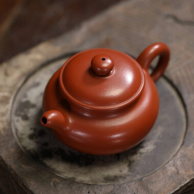 Full Handmade Yixing Zisha Teapot [Fanggu Pot] (Dahongpao – 170ml)