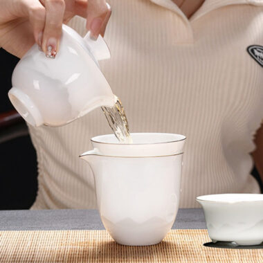 Mutton Fat Ice Jade White Porcelain Tea Gift Set [Mountain]