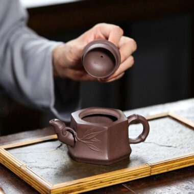 Yixing Zisha Teapot [Liufang Bamboo] (Zi Ni – 170ml)
