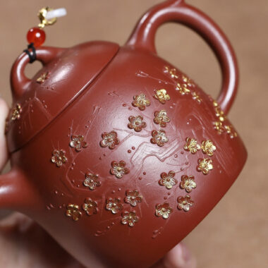 Yixing Zisha Teapot [Plum Blossom Qin Quan] (Dahongpao – 280ml)