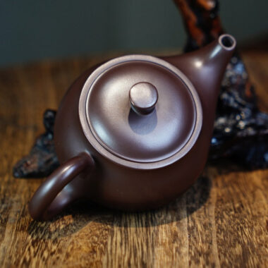 Full Handmade Yixing Zisha Teapot [Yandou Pot] (Lao Zi Ni – 180ml)