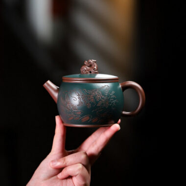 Yixing Zisha Teapot [Long Wa] (Zi Ni/Lu Ni – 280ml)