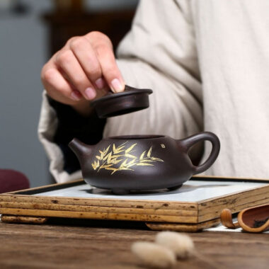 Yixing Zisha Teapot [Bamboo Shi Piao] (Hei Jin Sha – 240ml)