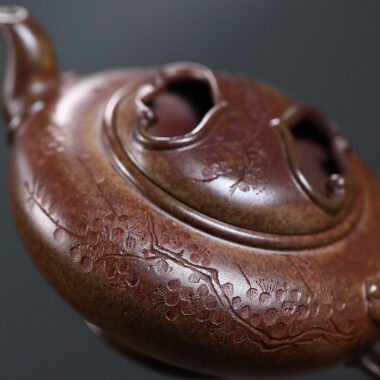 Yixing Zisha Teapot [Niu Gai An Xiang] (Duan Ni Firewood Firing – 300ml)