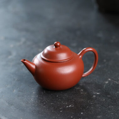 Yixing Zisha Teapot [Mini Shui Ping] (Zhu Ni – 130ml)