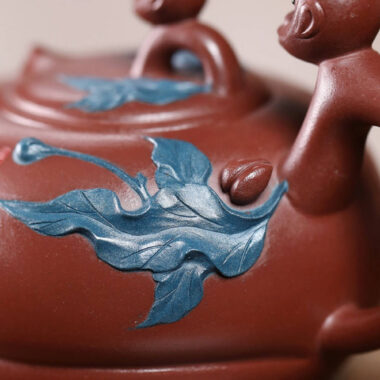 Full Handmade Yixing Zisha Teapot Set [Mother and Son] (Di Cao Qing – 300ml)