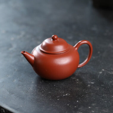 Yixing Zisha Teapot [Mini Shui Ping] (Zhu Ni – 130ml)