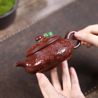 Yixing Zisha Teapot [Plum Blossom Ming Lu] (Zi Zhu Ni – 210ml)