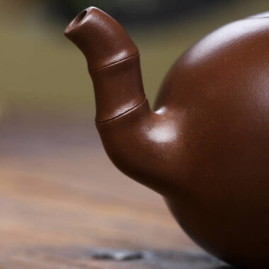 Full Handmade Yixing Zisha Teapot [Yuan Zhu Pot] (Zi Ni – 360ml)