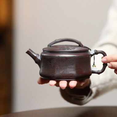 Yixing Zisha Teapot [Hanwa] (Zi Ni Firewood Fired – 250ml)