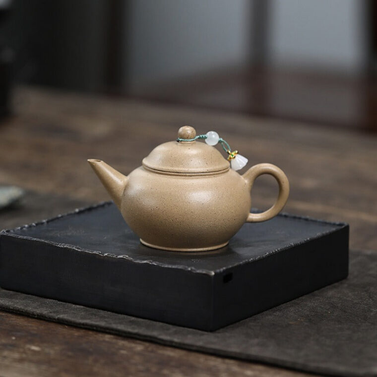 Yixing Zisha Teapot [Shui Ping] (Bensan Lu Ni – 150ml)